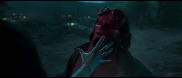 Hellboy: Nový trailer za zvuků hudby slibuje nefalšované, epické peklo na Zemi | Fandíme filmu