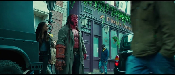 Hellboy: Nový trailer za zvuků hudby slibuje nefalšované, epické peklo na Zemi | Fandíme filmu