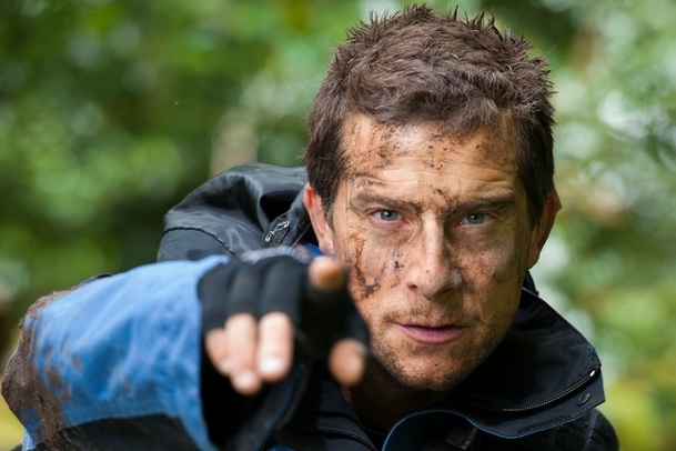 You vs. Wild: Bear Grylls a Netflix představují interaktivní boj o přežití | Fandíme serialům