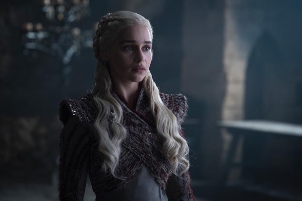 Hra o trůny 8: Nové fotky, Daenerys poprvé na Severu | Fandíme serialům
