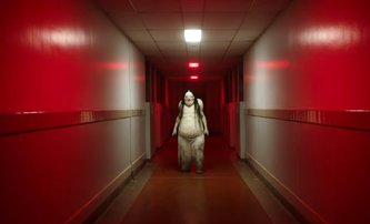 Scary Stories to Tell in the Dark: Horor z pera Guillerma del Tora děsí novým trailerem | Fandíme filmu