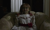 Annabelle 3: První trailer nás bere do skladu plného hororových artefaktů | Fandíme filmu