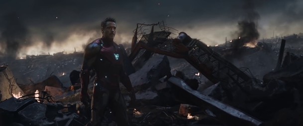 Avengers: Endgame: Rozbor posledního traileru rovná časové linky i planety | Fandíme filmu