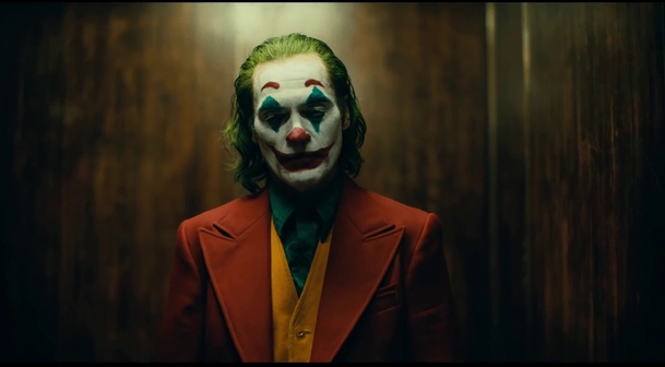 Joker: První trailer skutečně slibuje osobní psychologické drama | Fandíme filmu