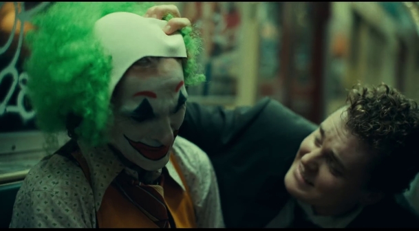 Joker: První trailer skutečně slibuje osobní psychologické drama | Fandíme filmu