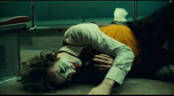 Joker: První trailer skutečně slibuje osobní psychologické drama | Fandíme filmu