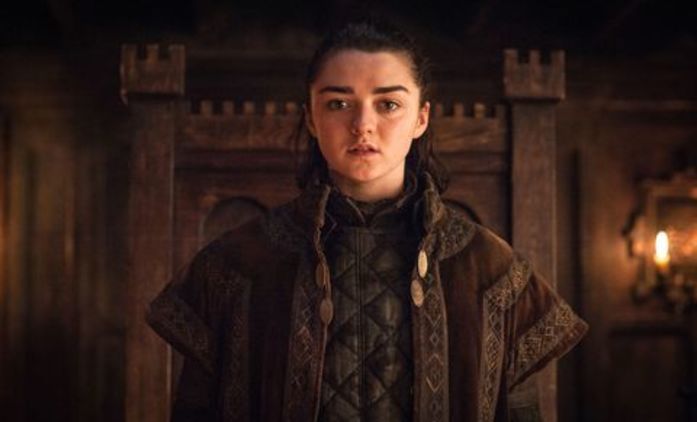 Hra o trůny: Vzkaz Maisie Williams těm, kteří byli nervózní z erotické scény | Fandíme seriálům