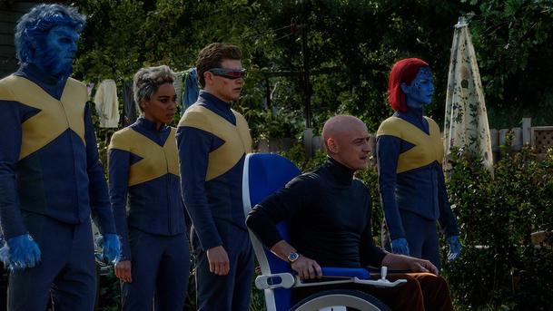 X-Men: Dark Phoenix: Nová upoutávka vzpomíná na celou dosavadní historii ságy | Fandíme filmu