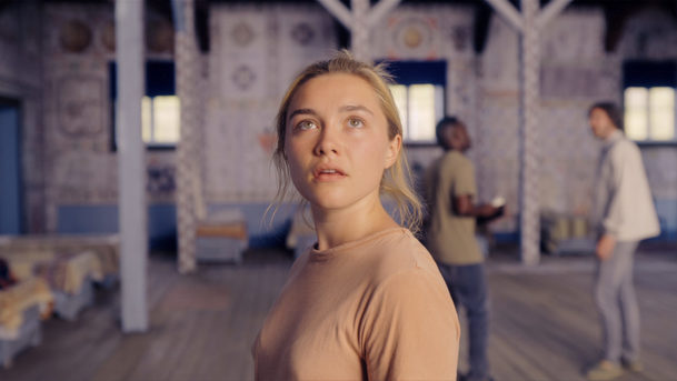 Midsommar: Nový okultní horor nás ve druhém traileru dokáže znepokojit i za bílého dne | Fandíme filmu