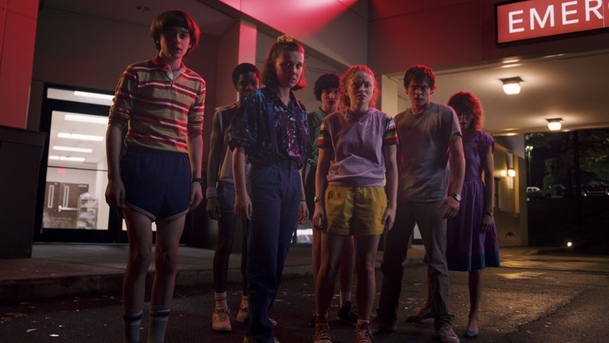 Stranger Things 3: Finální trailer dorazil a odkrývá příběh. Přijde i Godzilla? | Fandíme serialům