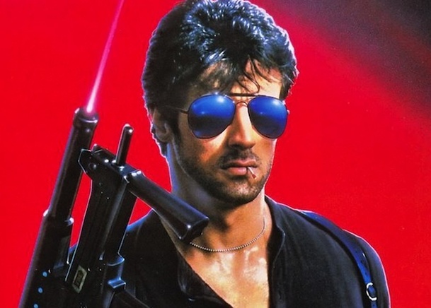 Cobra: Dočká se slavný akční snímek se Stallonem seriálové verze? | Fandíme serialům