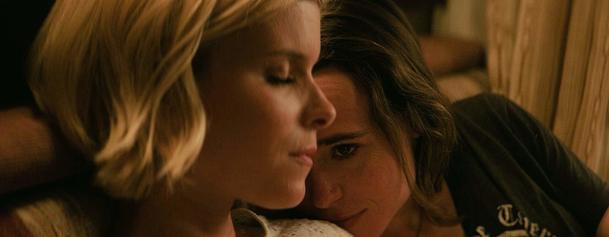 My Days of Mercy: Romanci Ellen Page a Kate Mara rozděluje trest smrti. Koukněte na trailer | Fandíme filmu