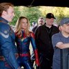 Avengers: Captain Marvel na místě Black Widow a další kuriózní fotky z natáčení | Fandíme filmu