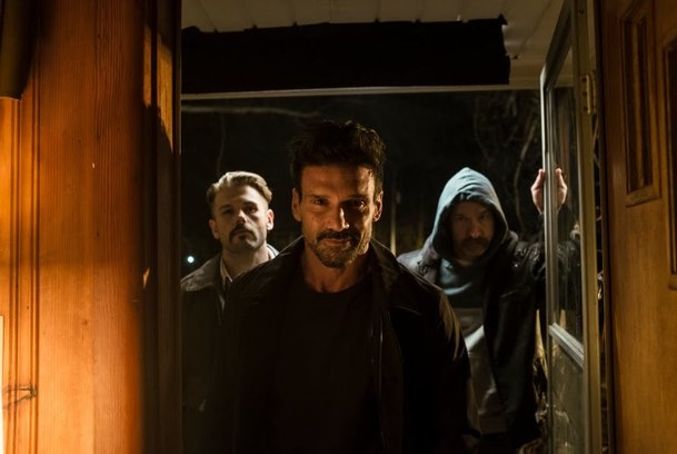 Into the Ashes: Frank Grillo v nekonečném cyklu násilí a pomsty - Koukněte na trailer | Fandíme filmu