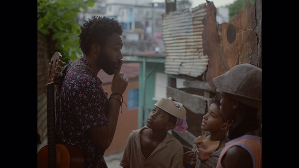 Guava Island: Donald Glover alias Childish Gambino a Rihanna v letním muzikálovém thrilleru | Fandíme filmu