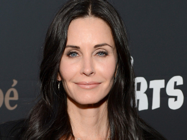 Courteney Cox zamíří do televize s novým seriálem | Fandíme serialům