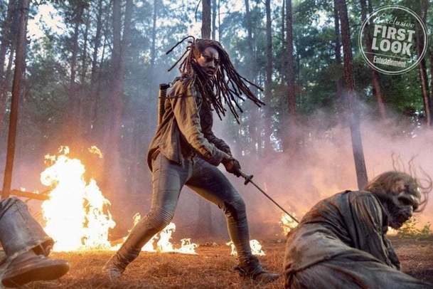 Živí mrtví 10: Michonne opouští seriál a další novinky z Comic-Conu | Fandíme serialům