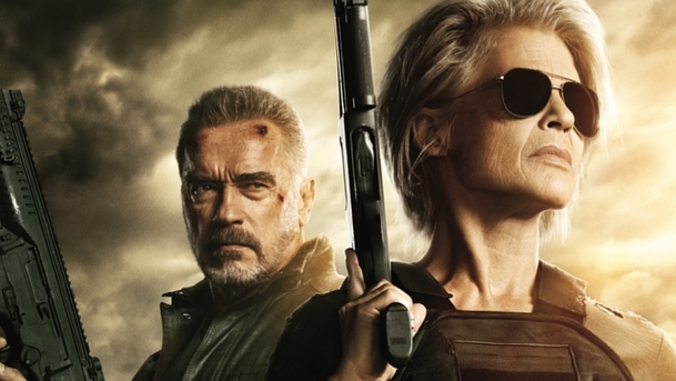 Terminátor: Temný osud - Sarah Connor čelí zlému Terminátorovi v prvním klipu | Fandíme filmu