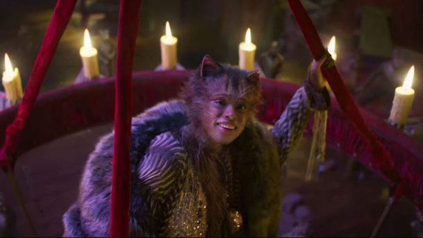 Cats: Známí herci v traileru na novou verzi muzikálu zmutovali do děsivé "kočičí" podoby | Fandíme filmu