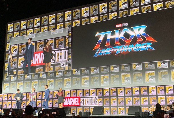 Thor Love and Thunder: Příštím Thorem bude žena, aneb co odhalil Comic-Con | Fandíme filmu