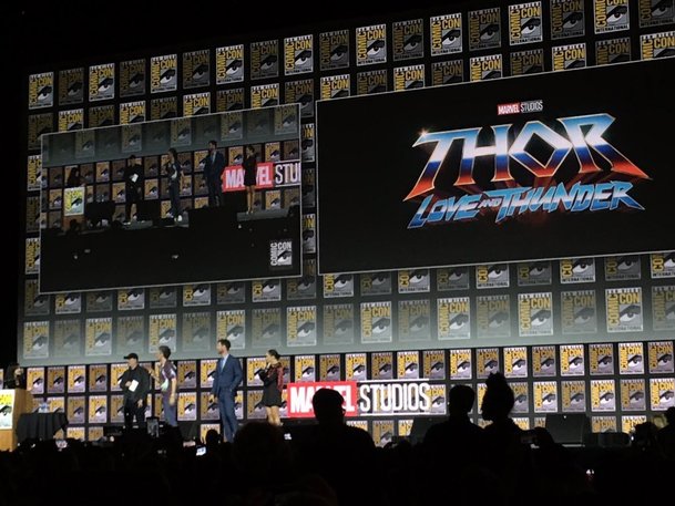 Thor Love and Thunder: Příštím Thorem bude žena, aneb co odhalil Comic-Con | Fandíme filmu