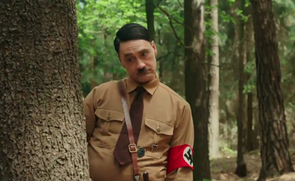 Next Goal Wins: Taika Waititi ještě před Thorem 4 natočí dosud utajovaný film | Fandíme filmu