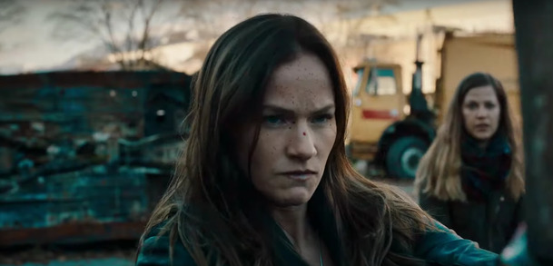 Van Helsing: Trailer na 4. sérii představuje  Triciu Helfer jako Drákulu | Fandíme serialům
