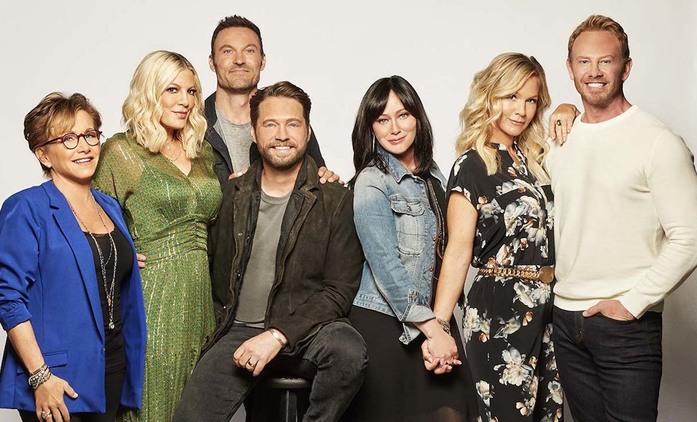 Řádí seriálová "smrtka", stopku dostalo oživené Beverly Hills 90210 i sitcom Huangovi v Americe | Fandíme seriálům