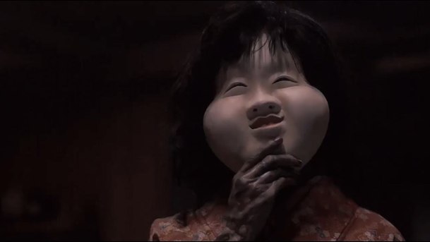 The Terror: Infamy: Nový trailer míchá krutou realitu s hrůzami japonské mytologie | Fandíme serialům