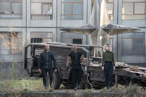 Box Office: Hobbs a Shaw mají slušné recenze, ale tržby oproti ostatním Rychle a zběsile slabší | Fandíme filmu