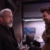 Boss Level: První video z herní akce, ve které Frank Grillo pořád dokola umírá | Fandíme filmu