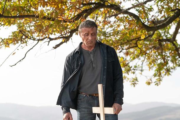 Rambo: Poslední krev – Tvůrce postavy si myslí, že film je ostuda | Fandíme filmu