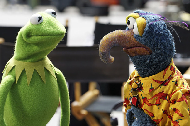 Muppets Now: Populární maňásci dostanou novou show na Disney+ | Fandíme serialům