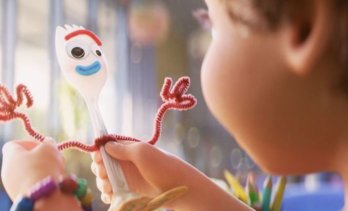 Forky Asks a Question: Spin-off Toy Story 4 s Vidlíkem v čele se představuje | Fandíme seriálům