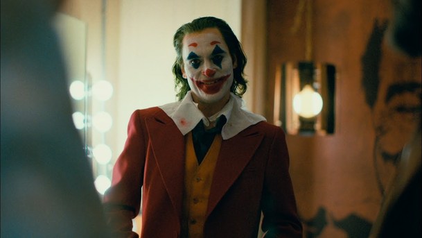 Joker se stal nejúspěšnějším mládeži nepřístupným filmem | Fandíme filmu