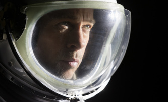 Recenze: Ad Astra: Brad Pitt si zoufá uprostřed vesmírné nicoty | Fandíme filmu