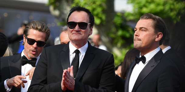QT8: Tarantino neváhá pro dobrý záběr zpít herce do němoty, aneb ukázky představují dokument o režisérském divochovi | Fandíme filmu