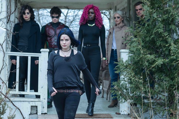 Titans: Komiksový hit od DC se dočká třetí řady | Fandíme serialům