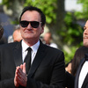 QT8: Tarantino neváhá pro dobrý záběr zpít herce do němoty, aneb ukázky představují dokument o režisérském divochovi | Fandíme filmu