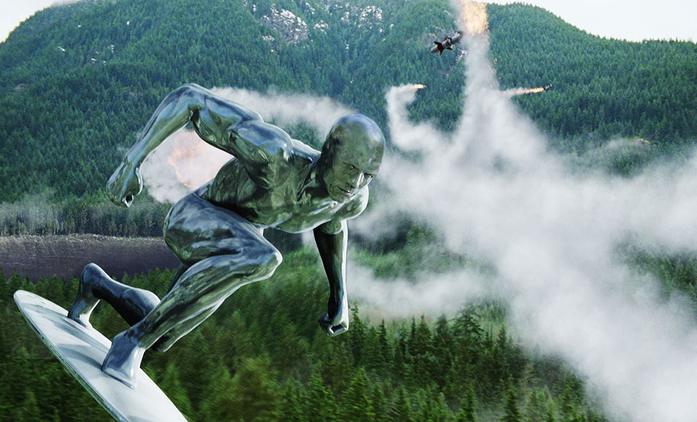 Silver Surfer: Marvel údajně připravuje příběh vesmírného bouráka | Fandíme filmu