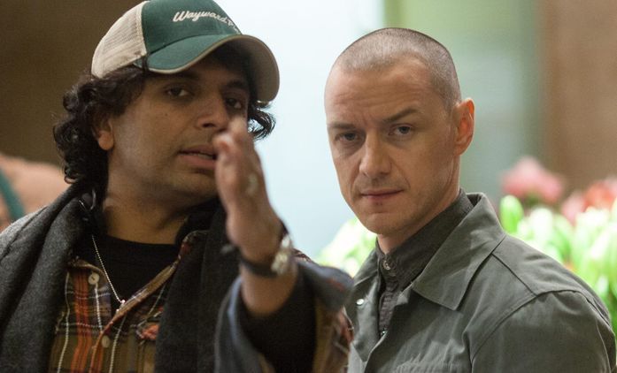 M. Night Shyamalan slibuje, že jeho nové filmy budou temné, divné a riskantní | Fandíme filmu