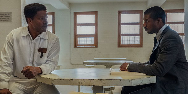 Just Mercy: Michael B. Jordan bojuje za vězně odsouzené k smrti. Trailer zkouší ždímat emoce | Fandíme filmu