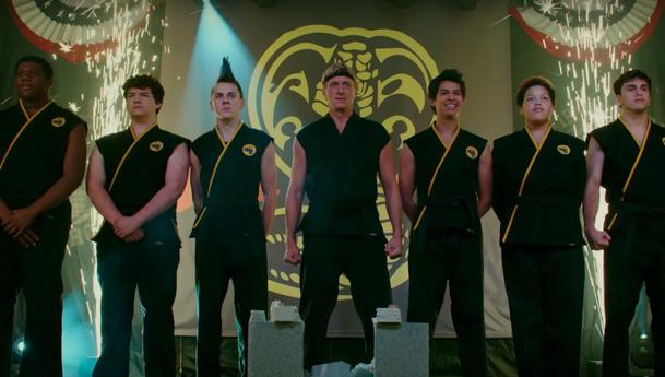 Sledujte zdarma seriál Cobra Kai, pokračování Karate Kid | Fandíme serialům