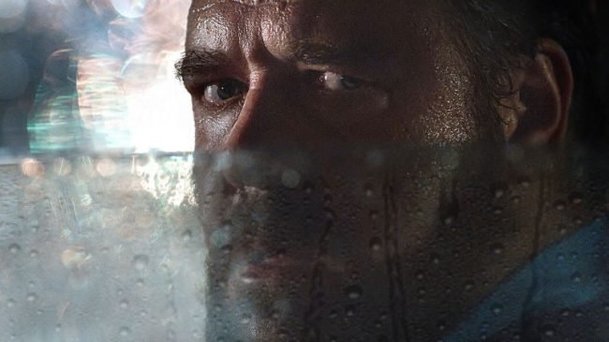 Unhinged: Russell Crowe si zahraje psychopata, co doráží autem na nebohou hrdinku | Fandíme filmu