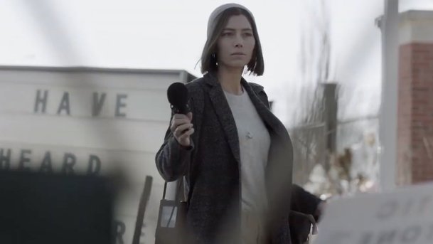 Limetown: Jessica Biel odhaluje mysteriózní zmizení 300 lidí v prvním traileru | Fandíme serialům
