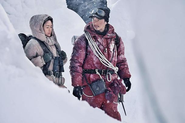 The Climbers: Čínští horolezci vyrážejí zdolat Mount Everest. A přijde i Jackie Chan. | Fandíme filmu