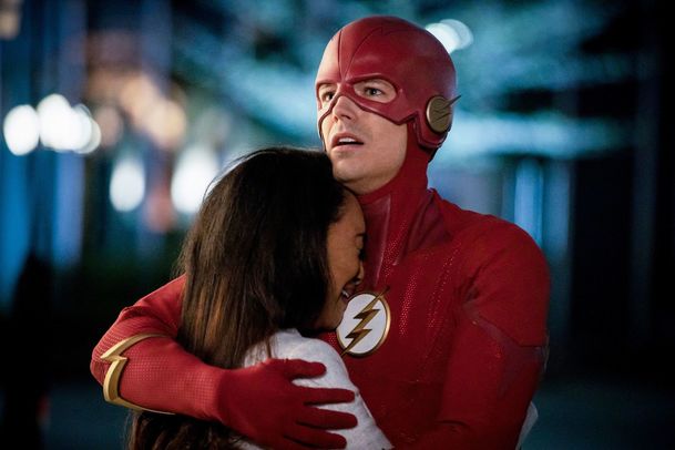 Flash zažívá krizi v upoutávce k 6. sérii | Fandíme serialům