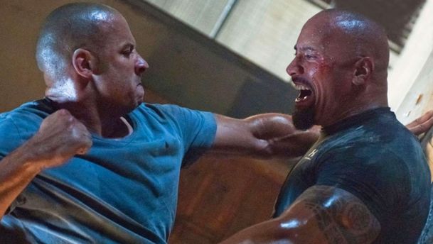 Hobbs & Shaw: Nabušený akčňák má tři čtvrtě miliardy! Vrátí se The Rock do Rychle a zběsile? | Fandíme filmu