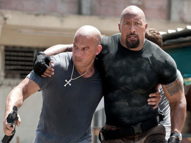 Hobbs & Shaw: Nabušený akčňák má tři čtvrtě miliardy! Vrátí se The Rock do Rychle a zběsile? | Fandíme filmu