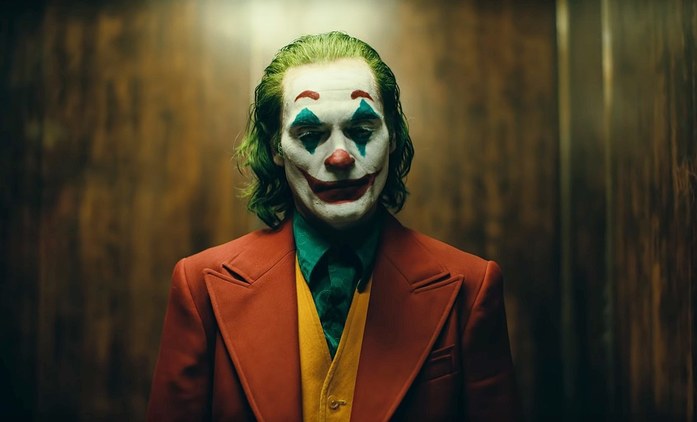 Recenze: Joker - Joaquin Phoenix září v příběhu o zrození sociopata | Fandíme filmu